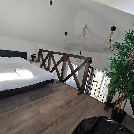 Esther Apartment Cozy Vacay Suite セトゥーバル エクステリア 写真